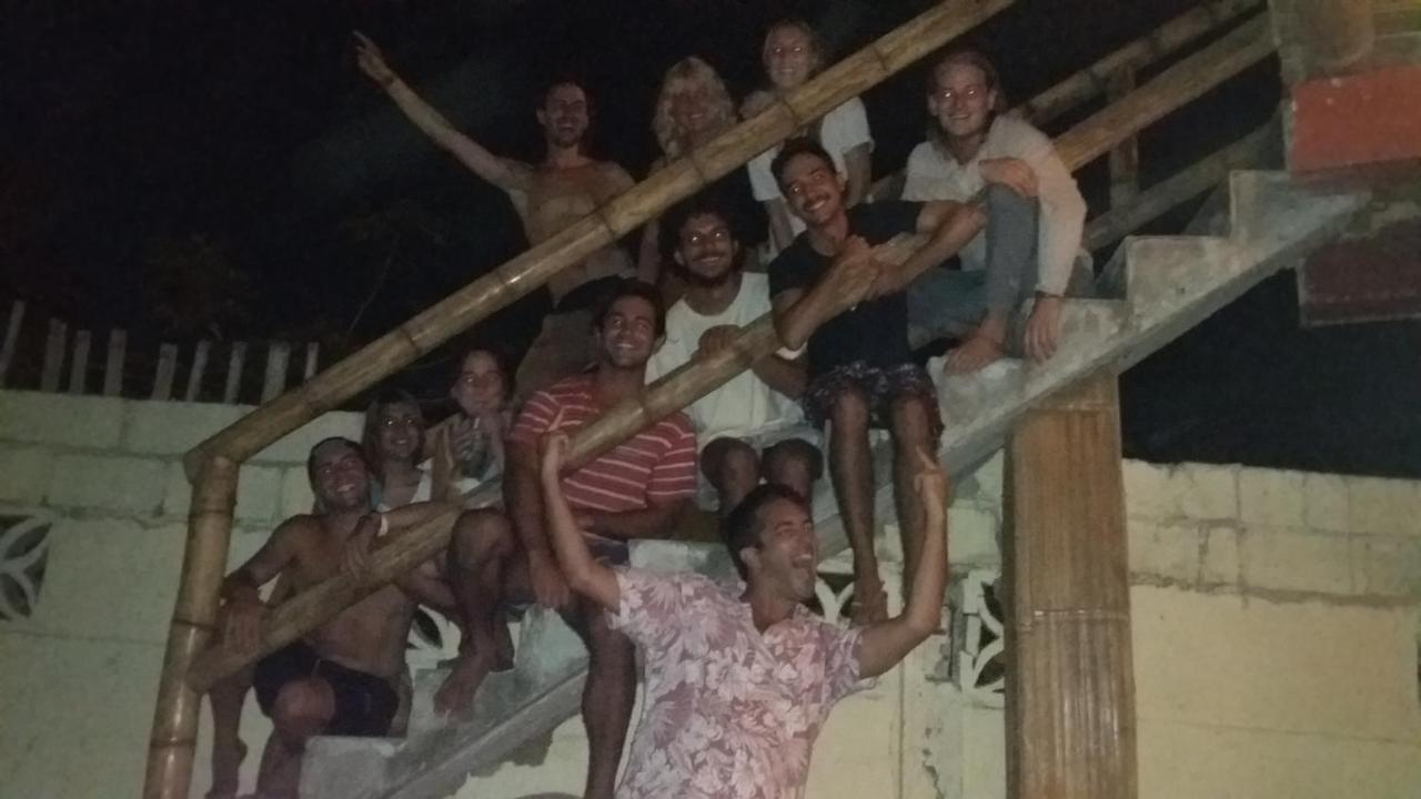 My Little House Surf&Backpacker Hostel Монтаньїта Екстер'єр фото
